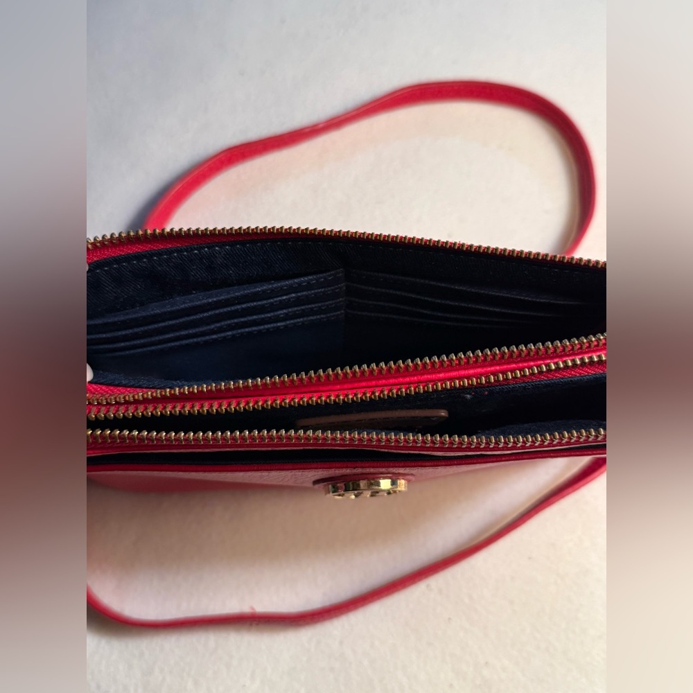 Leather Tommy Hilfiger Vibrant Red Crossbody Bag - Picture 2 of 7